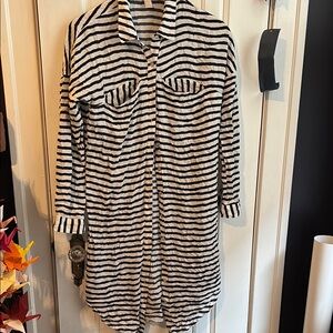 Forever 21 Monochrome Striped Top